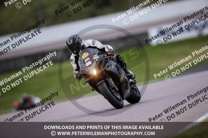 Rockingham no limits trackday;enduro digital images;event digital images;eventdigitalimages;no limits trackdays;peter wileman photography;racing digital images;rockingham raceway northamptonshire;rockingham trackday photographs;trackday digital images;trackday photos